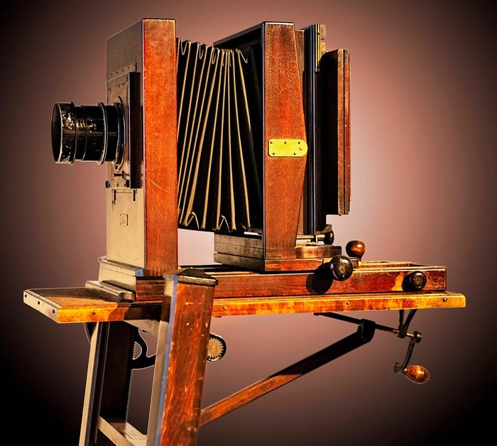 historical canadian photos - antique camera