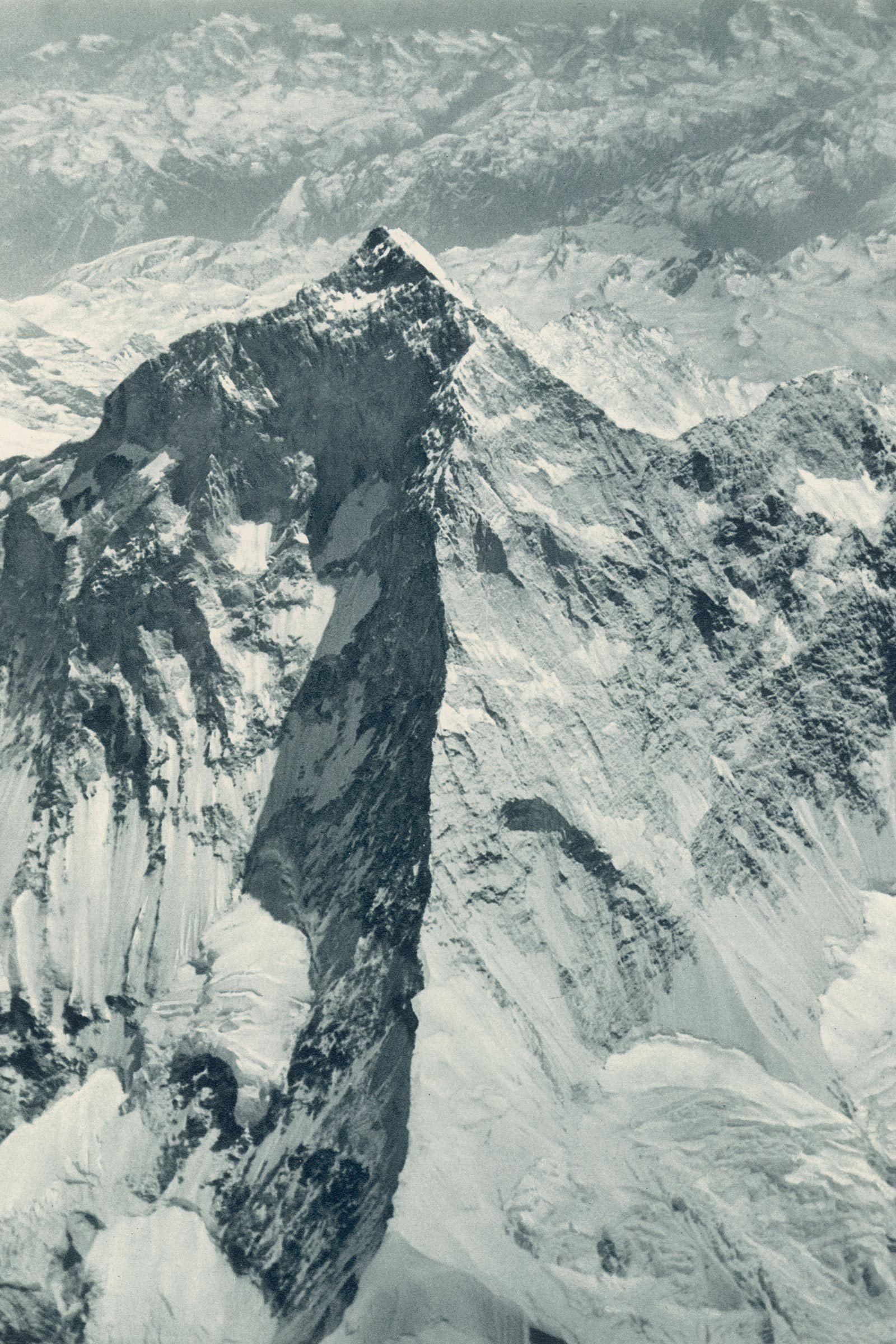 The First Aerial Photograph of Mt Everest's Summit