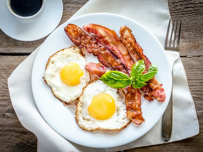 Bacon tips - bacon and eggs for breakfast