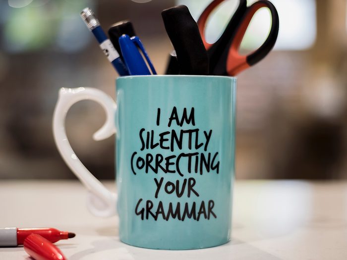 Hilarious tweets - Silently correcting your grammar mug