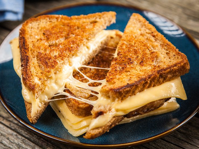 Grilled cheese with mayo - Grilled cheese sandwich
