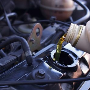What type of motor oil do you need in the winter - Motor oil pouring to car engine