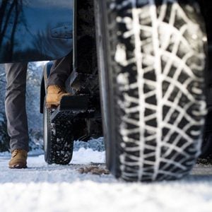 Ideal tire pressure in cold weather - winter driving tires