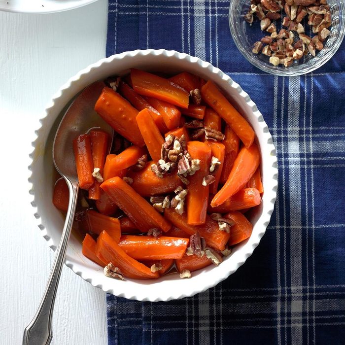 small-scale christmas dinner ideas - Apple-Brown Sugar Glazed Carrots