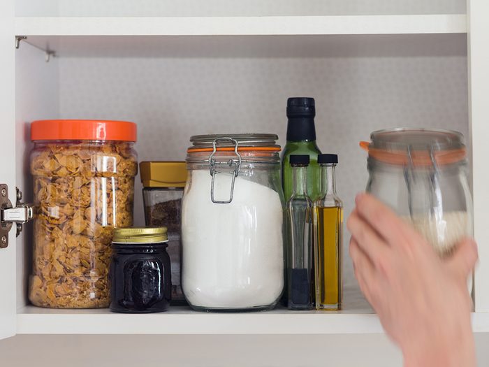 Home organizers - organized kitchen cupboards