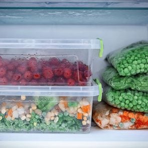 How to protect food from freezer burn - food in freezer