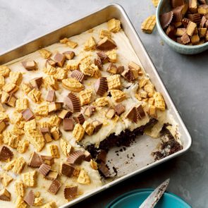 Peanut butter chocolate poke cake recipe