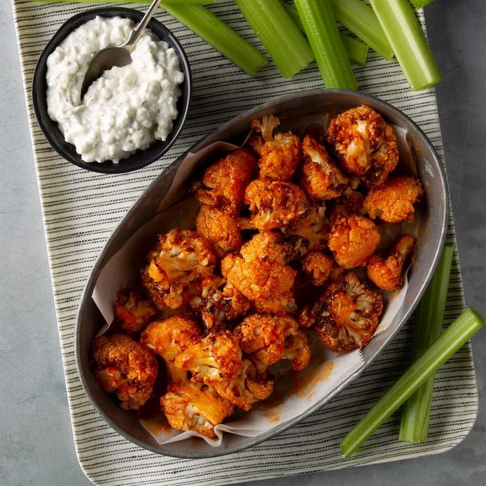 Buffalo Bites With Blue Cheese Ranch Dip