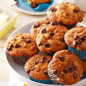 Traditional Chocolate Chip Muffins