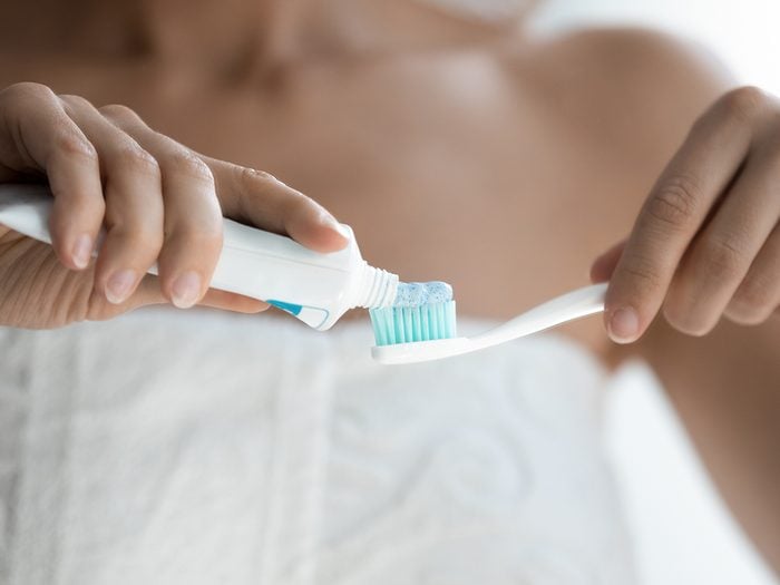 dangerous ingredients in beauty products - toothpaste