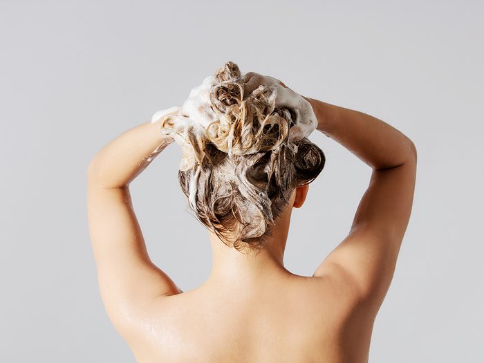 Dangerous ingredients in beauty products - washing hair