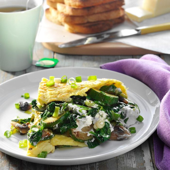 Veggie Omelette with Goat Cheese - mediterranean meal plan