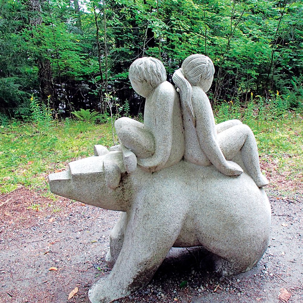 Haliburton Highlands - Sculpture Garden statuary