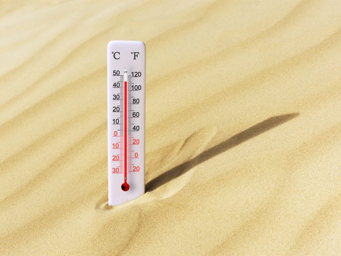 Highest temperature in Canada - thermometer in baking sand