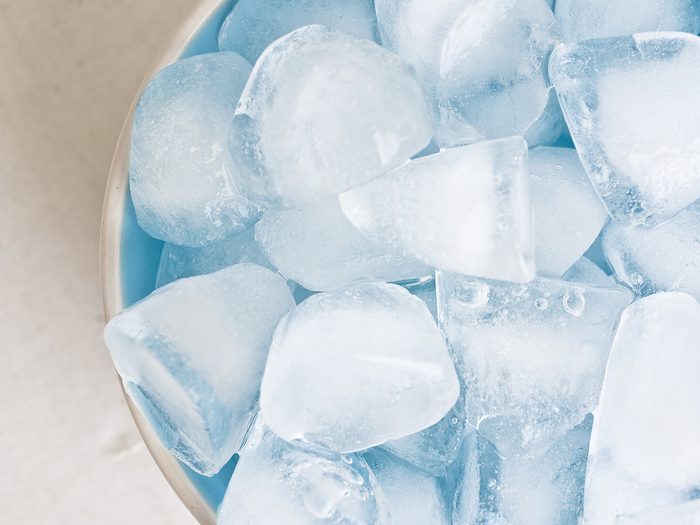 How to cool down a room without AC - bowl of ice cubes