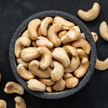 Iron rich foods - cashews