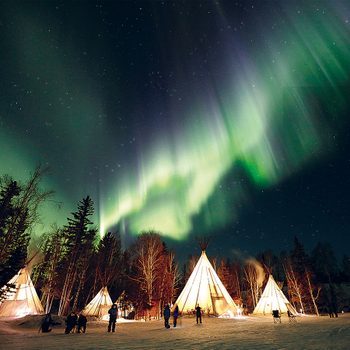 Tourist Attractions in Northwest Territories - Northern lights