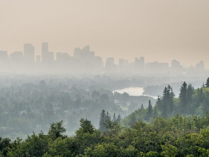 How wildfire smoke is affecting your health - air pollution in Calgary