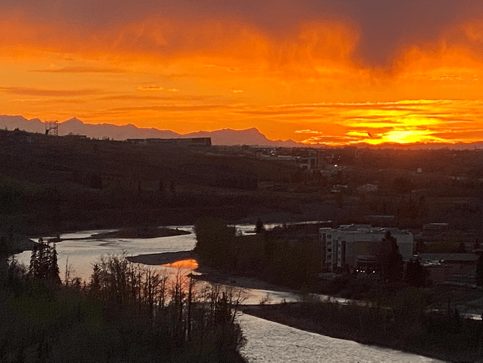 Bow River sunset picture