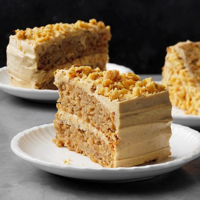 sweet apple recipes - Apple Spice Cake With Brown Sugar Frosting Exps Tohon19 236545 E06 13 7b 13