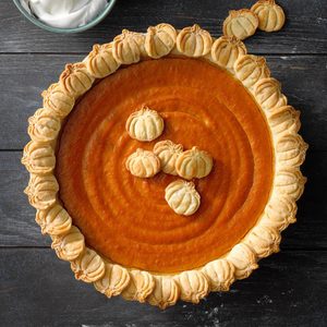 Autumn Harvest Pumpkin Pie