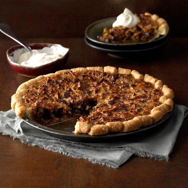 Fall Pie Recipes - Hazelnut Pecan Pie