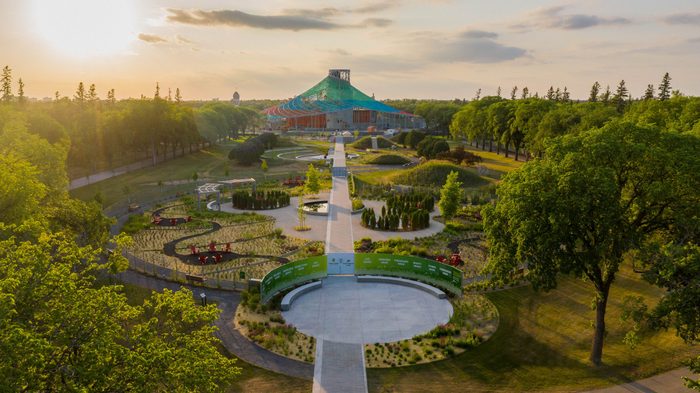 Things to do in Winnipeg - The Gardens at the Leaf
