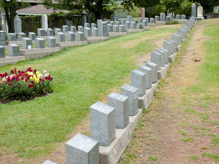 Fairview Lawn Cemetery, Titanic Graves - Halifax, Nova Scotia