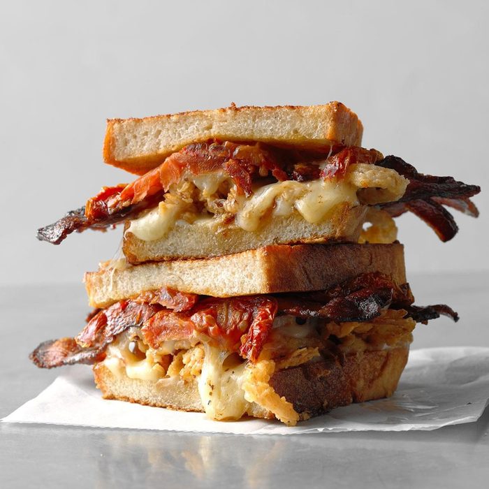 Grilled Cheese Bacon And Oven Dried Tomato Sandwich Exps Thso18 229395 D03 06 6b 8