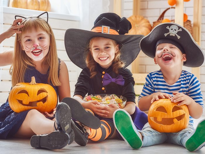 Creepy facts about Canada - kids in Halloween costumes