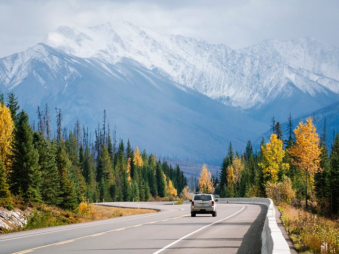Unesco World Heritage Sites Canada - Scenic driving along highway 93 South in fall near Vermilion Crossing, Kootenay National Park
