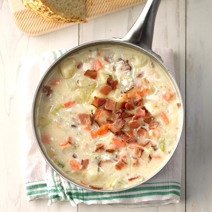 slow cooker soup recipes - Potato And Leek Soup Exps Ssbz18 159425 C04 11 1b 4