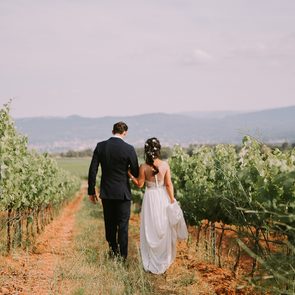 Wedding destinations - Bride and groom in Provence, France