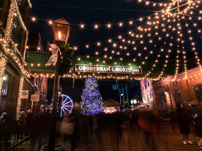 Christmas markets in Canada - Toronto Distillery Winter Village