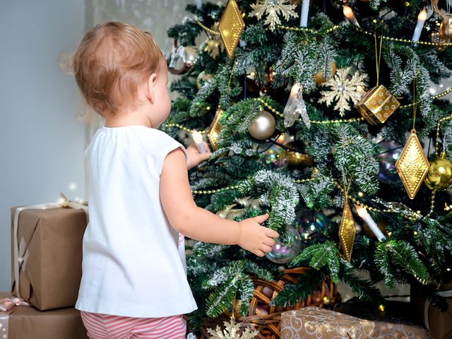 Funny Christmas stories - toddler and Christmas tree