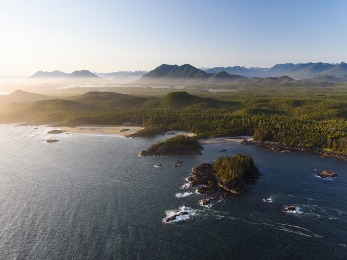 Things to do on Vancouver Island - Pacific Rim National Park coast line