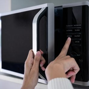 Microwave mistakes - hand closing microwave door