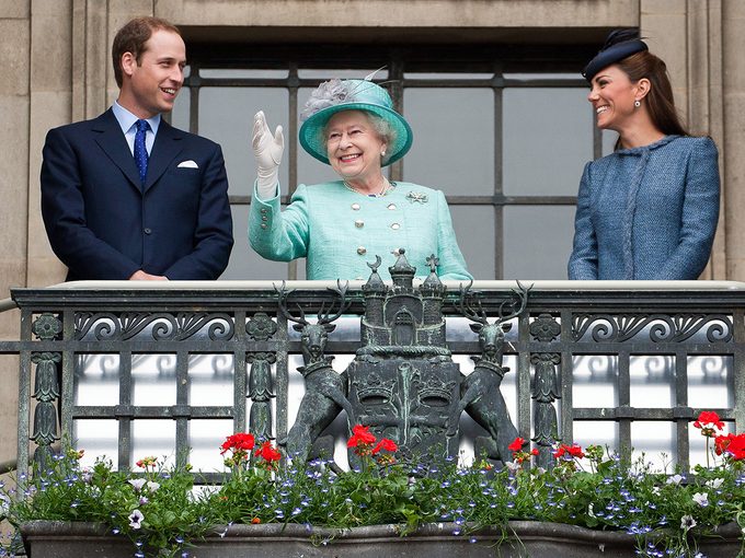 Queen Elizabeth II and the Duke and Duchess of Cambridge