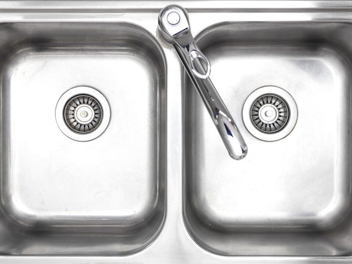 Shiny stainless steel sink