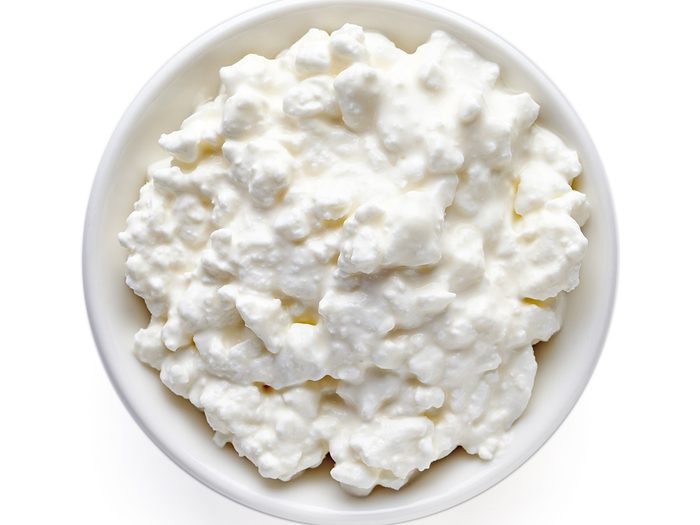 Best foods for your heart - cottage cheese in bowl