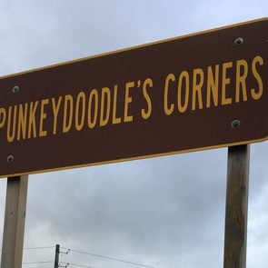 Funny Canadian Town Names - Punkydoodle's Corners, Ontario