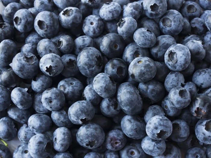 How To Stay Focused - Blueberries