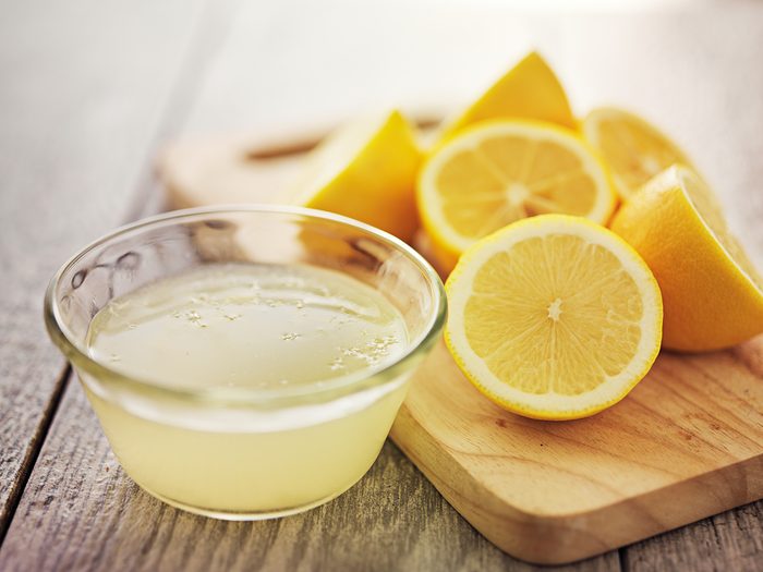 Lemon juice cleaning