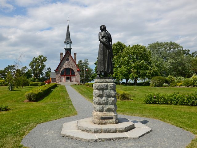 Grand Pr Memorial Church and Evangeline Statue, Nova Scotia