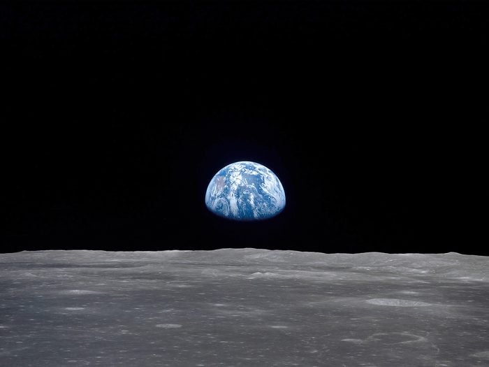 Earth Day quiz - Earthrise from moon surface