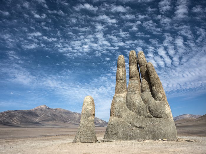 Weirdest landmarks around the world - Hand of the Desert