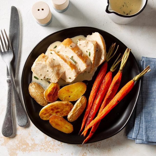 Chicken With Rosemary Butter Sauce Exps Ft20 44349 F 0123 1 6
