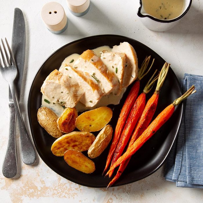 Chicken With Rosemary Butter Sauce Exps Ft20 44349 F 0123 1 6