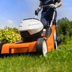 The Best Way to Cut the Lawn, According to Pro Landscapers