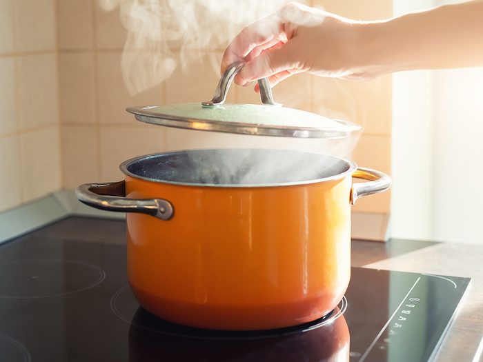 Baking soda uses - boiling pot on stove